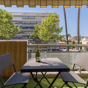 https://cosy-studio-centre-cannes.fr-provencehotel.com